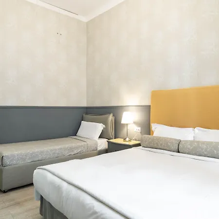 La Piazzetta & 3*