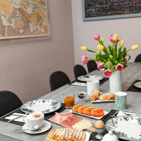 La Piazzetta & 3*